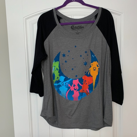 Torrid Sailor Moon 3/4 Sleeve Raglan Tee